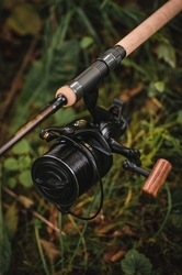 GIANTS FISHING NAVIJÁK DELUXE REEL FS 9000+CIEVKA 8000 ZDARMA!