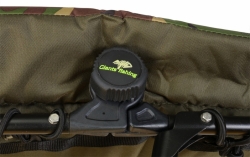 Lehátko Bedchair Fleece Camo 6Leg Giants Fishing