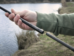 Prut Delphin CorsaBLACK NERO 360cm / 3lbs / 2 diely 